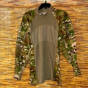 Army Combat Shirt Flame Resistant Camo Size Medium 8415-01-580-4853